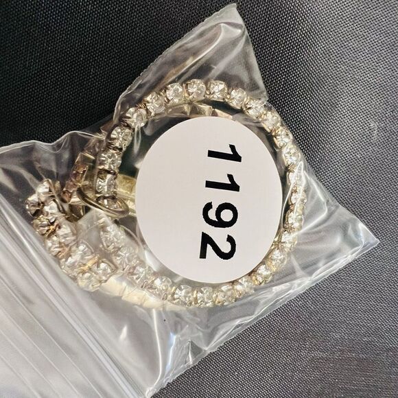 Huge Vintage Rhinestone Earrings Runway Diva Sparkling Fancy Drop Silver 1192 - Picture 9 of 9